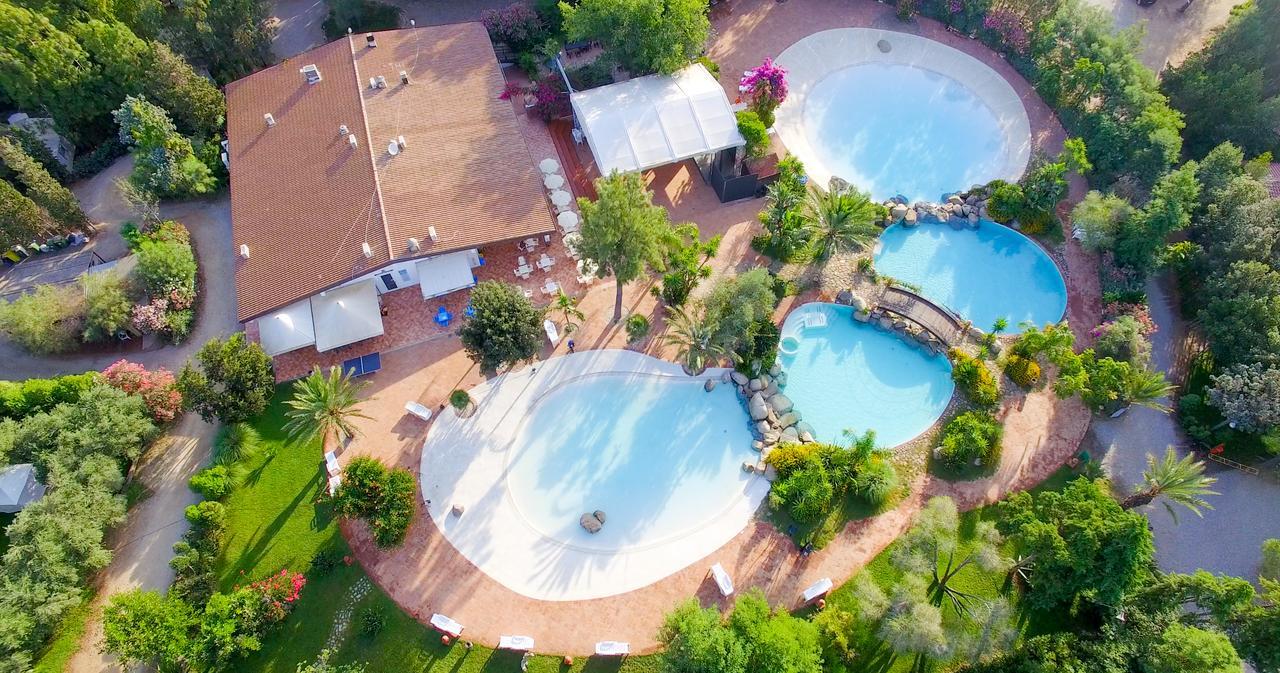 Camping villaggio L'Ultima spiaggia Bari Sardo Esterno foto